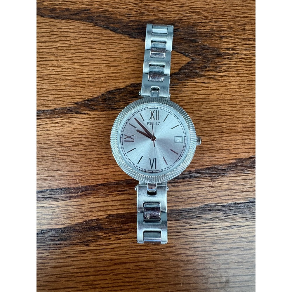 Relic by Fossil Womens Silver Tone Stainless Steel Watch ZR34239 Date Window